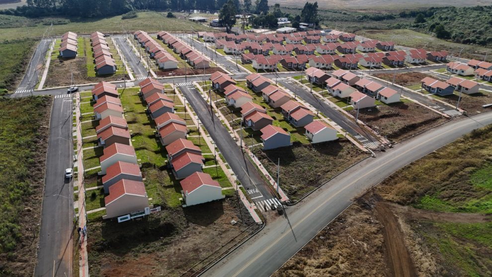 10,4 milhões de paranaenses residem em casas, aponta IBGE; 23,8% vivem de aluguel