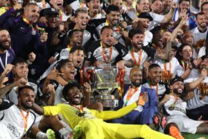 Corinthians vence Vasco e conquista tetracampeonato da Copa do Brasil