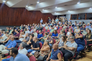 Em Audiência Pública, moradores cobram construções de acessos aos bairros em projeto do Contorno Sul