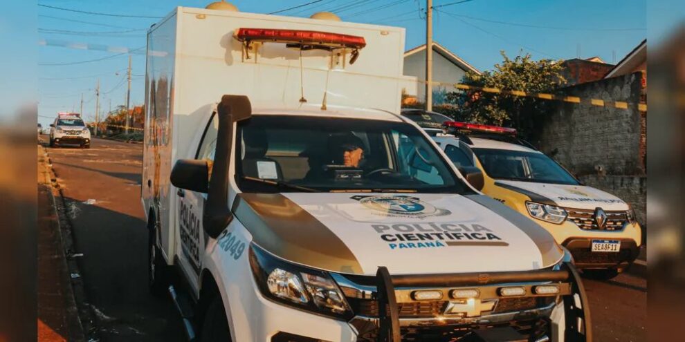 Homem morre após escorregar e cair em rio com criança no colo no PR