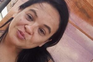 Mulher morre em hospital de Maringá após ter a casa incendiada pelo companheiro; ele também morreu