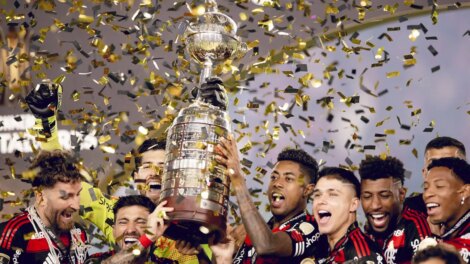 Retrospectiva: Flamengo domina o futebol masculino brasileiro em 2025