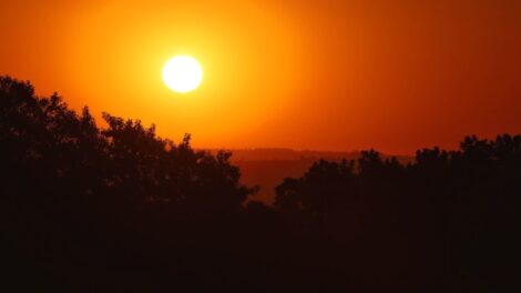 máximas elevadas e sem chuva