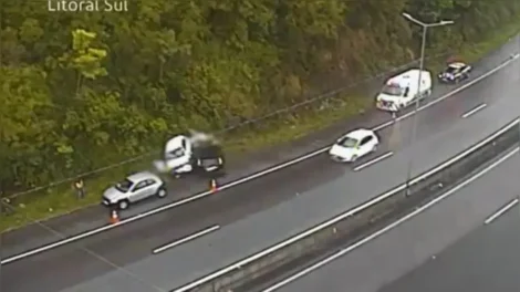 policiais são atropelados durante atendimento de acidente em SC