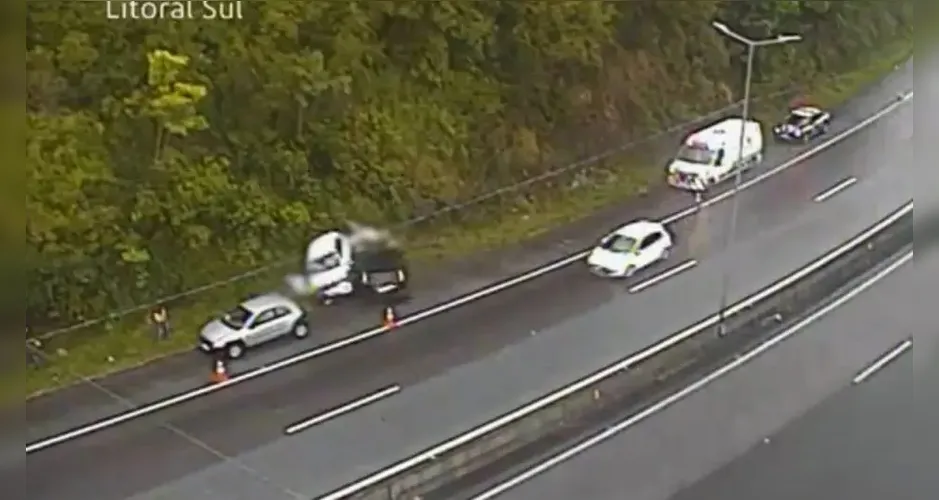 policiais são atropelados durante atendimento de acidente em SC