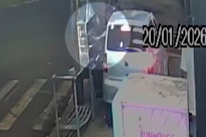 Após furto de espetinho e fuga de posto, polícia identifica adulteração em placa de veículo em Maringá