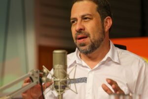 Boulos: governo espera votação do fim da escala 6x1 no 1° semestre