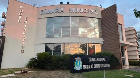 Câmara de Paiçandu se compromete a reavaliar existência de cargos comissionados após TAC firmado com o Ministério Público