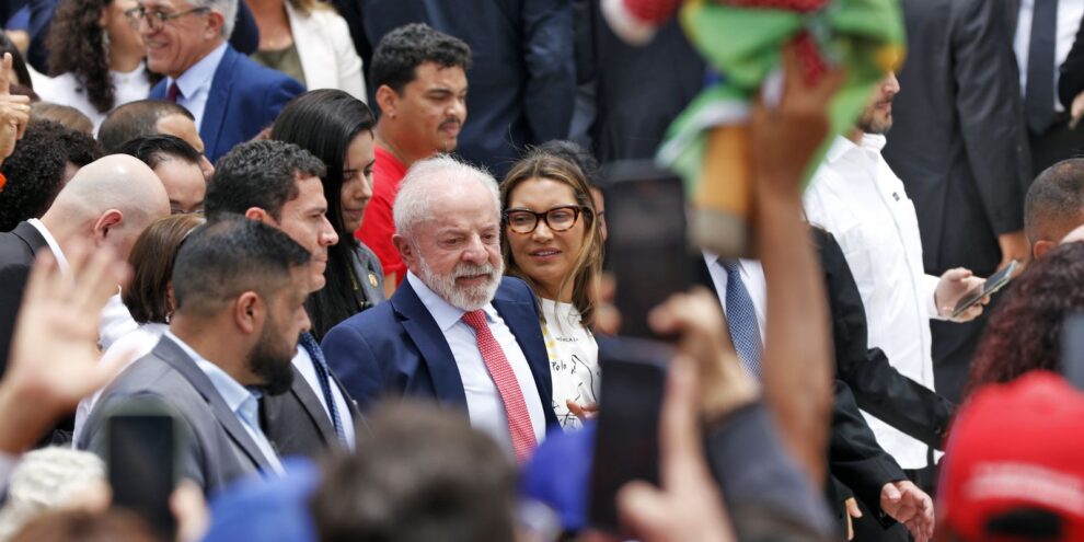 Em cerimônia dos três anos do 8 de Janeiro, Lula veta PL da Dosimetria
