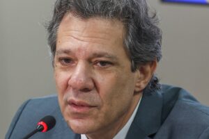 Haddad diz que STF deve lidar com impacto do Caso Master na corte