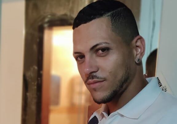 Homem morto em confronto com a PM no Parque das Grevíleas, em Maringá, é identificado