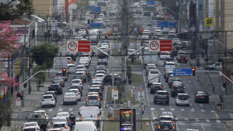 Mais de 4,1 milhões de veículos do Paraná são beneficiados com redução do IPVA