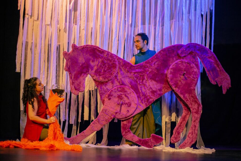 Maringá recebe espetáculo “Onde Encontro um Lugar” neste sábado (24)