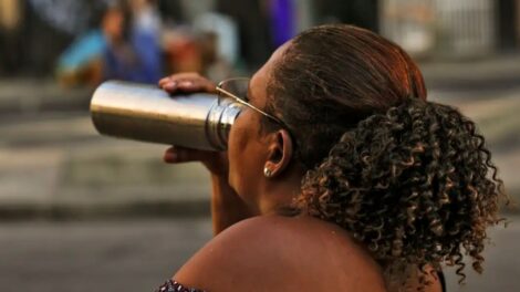 Maringá terá domingo de sol e calor, com mínima de 21°C