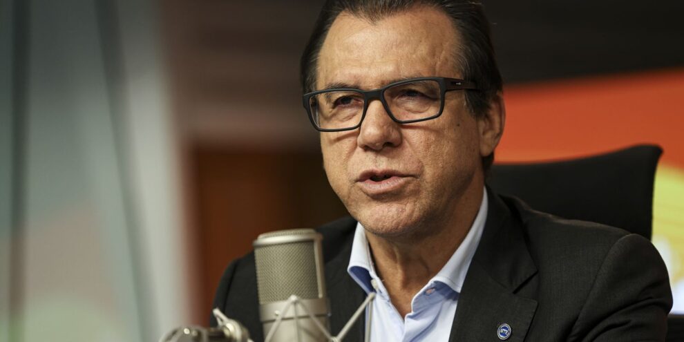 Ministro diz que "há condições" para aprovação de fim da escala 6x1