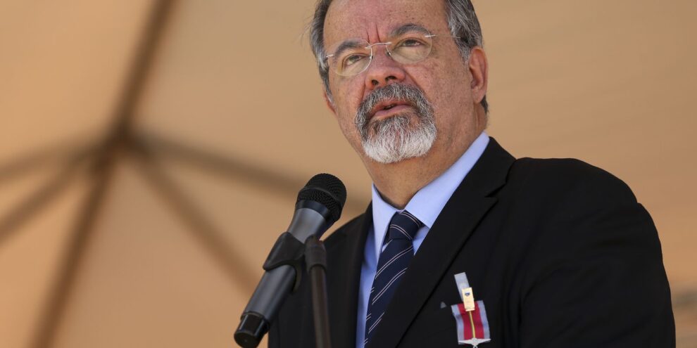 Morre Raul Jungmann, ex-ministro, aos 73 anos, em Brasília