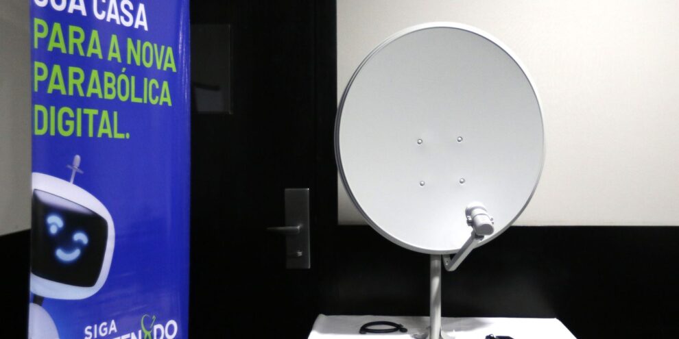 Nova fase do Brasil Conectado leva parabólicas para 108 municípios