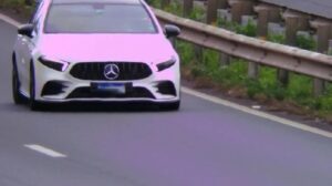 PRF flagra carro a 205 km/h na BR-376