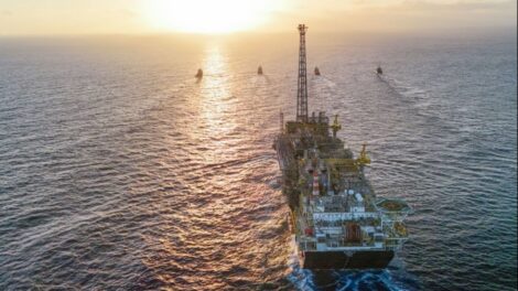 Petrobras registra produção recorde de petróleo e gás em 2025
