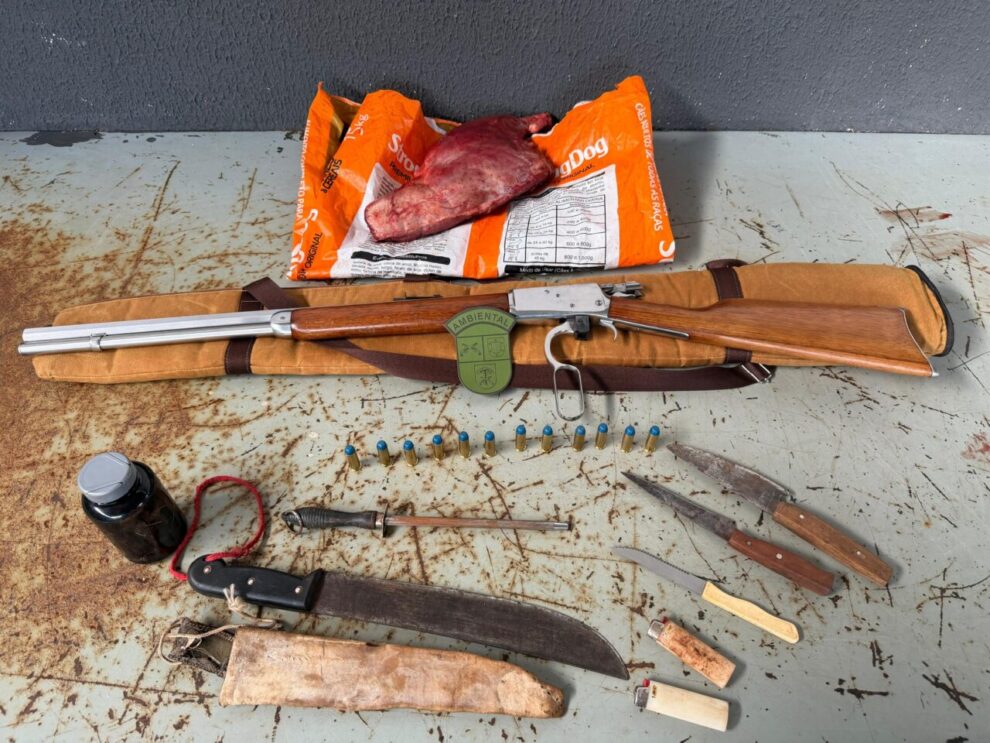 Polícia Ambiental prende homem por caça ilegal e porte de arma durante operação na região de Maringá