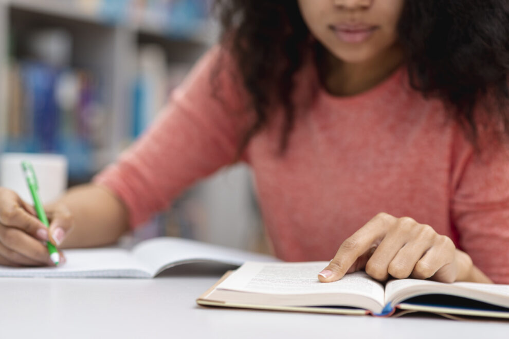 Prefeitura de Maringá busca instituições de ensino superior para novo programa de bolsas de estudo