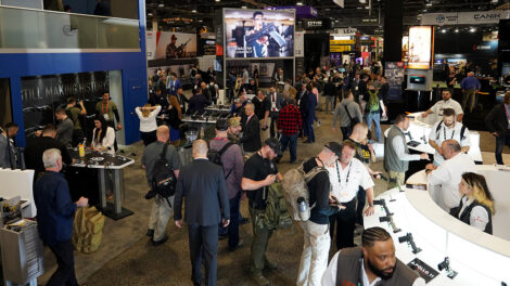 Prefeitura de Maringá pagará R$ 30 mil em diárias para secretários visitarem feira de armamentos em Las Vegas