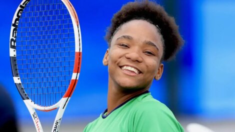 Vitória Miranda é eleita a melhor tenista jovem da temporada 2025
