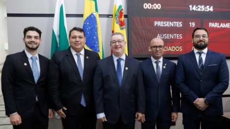 1 ano depois, Novo passa a integrar Comissões Permanentes da Câmara de Maringá