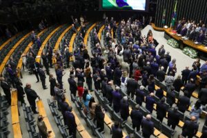 Abertura do Congresso Nacional: por carta, Lula pede fim da escala 6x1