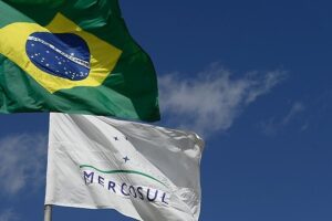 Acordo Mercosul-UE passa na Comissão do Parlasul e vai ao plenário