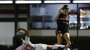 Ataque funciona e São Paulo derrota Bahia no Brasileiro Feminino