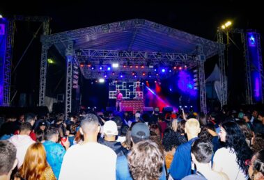 CCJ dá parecer favorável a projeto que impede Prefeitura de Maringá de chamar de "gratuitos" eventos bancados com dinheiro público