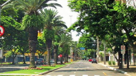 Circulação na terceira faixa da Avenida Duque de Caxias é retomada a partir da próxima quarta-feira (18)
