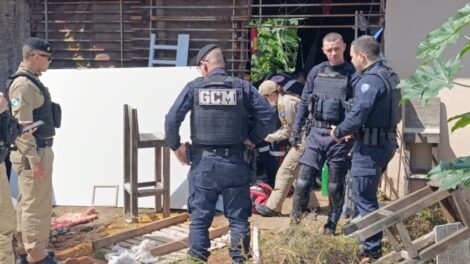 Homem é atacado e ferido no abdômen em tentativa de homicídio em Sarandi