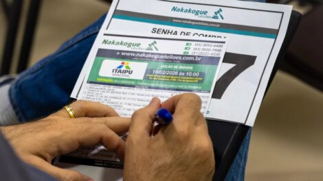 Itaipu retoma leilões de casas da Vila A e arrecada R$ 1,7 milhão