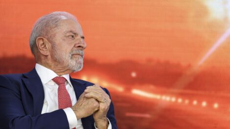 Lula participa de cúpula sobre inteligência artificial na Índia