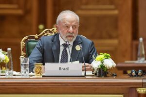 Na Índia, Lula defende governança global da IA liderada pela ONU