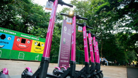 Prefeitura de Maringá quer nova empresa para gerir sistema de compartilhamento de bicicletas e patinetes elétricos