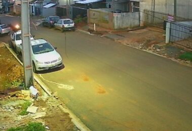 Sem CNH e embriagado, motorista causa acidente grave, tenta esconder carro e acaba preso na região de Maringá; vídeo