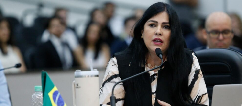 Vereadora propõe projeto para proibir uso de recursos públicos em festas de Carnaval em Maringá