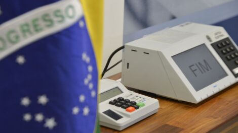 Eleitores de cidades do Ceará vão às urnas para eleições suplementares