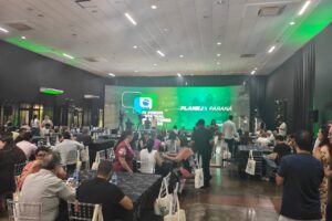 Em Maringá, Governo do Paraná entrega anteprojeto para nova sede do Corpo de Bombeiros