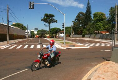 Para melhorar fluxo de veículos, Prefeitura implanta terceira faixa em trecho da Avenida Rebouças a partir desta segunda (16)