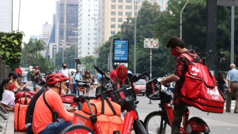 Regulamentação do trabalho por aplicativo deve ser votada até abril