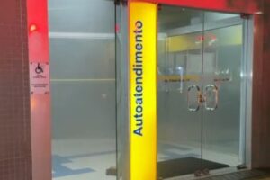 Sistema antifumaça é acionado após invasão em agência bancária e mobiliza equipes de emergência em Maringá