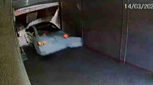 Vídeo: homem destrói motel com carro durante fuga, furta caminhonete e termina preso no PR