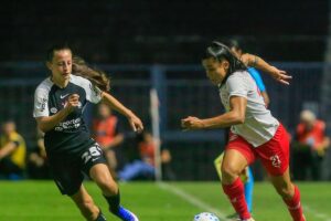 Corinthians goleia Bragantino e assume liderança do BR Feminino