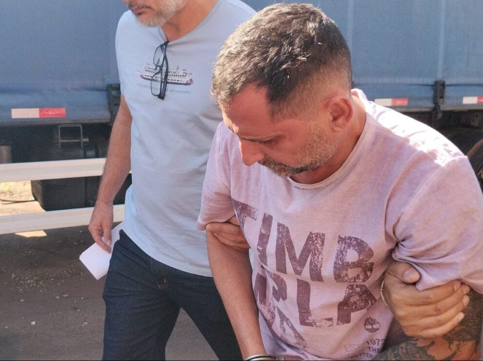 Empresário maringaense que matou companheira fica em silêncio durante depoimento