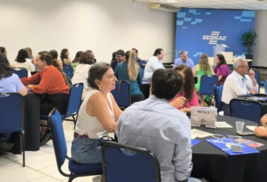 Encontro apresenta estratégia de venda online ao vivo para empresários