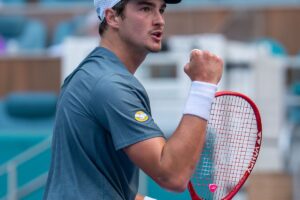 Fonseca vence mais uma e terá número 6 pela frente no ATP de Munique